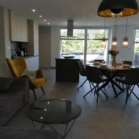 Moselufer Apartments 오지그 외부 사진