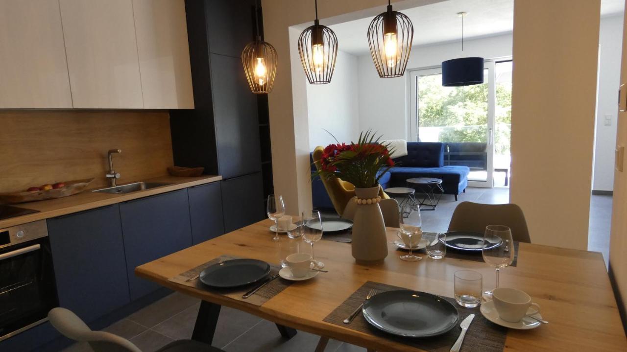Moselufer Apartments 오지그 외부 사진