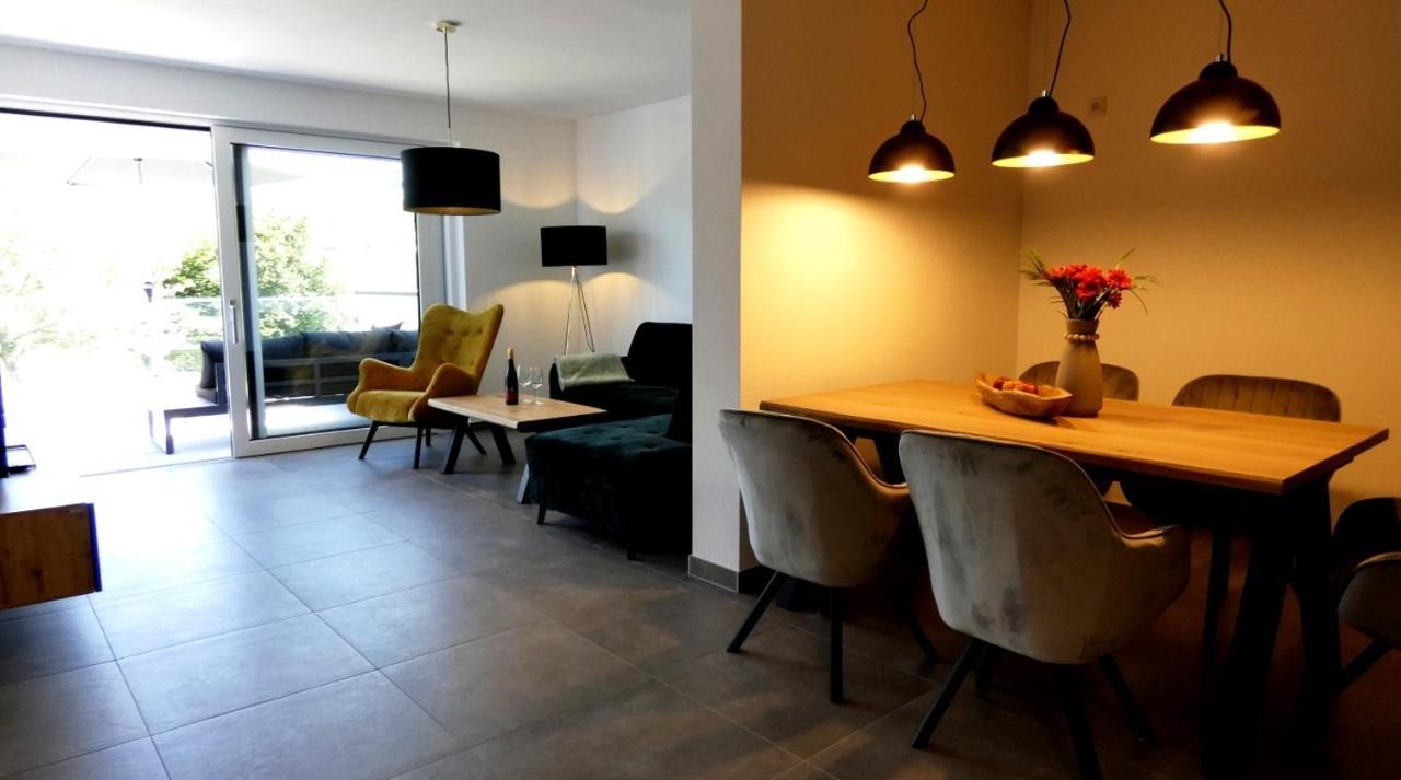 Moselufer Apartments 오지그 외부 사진